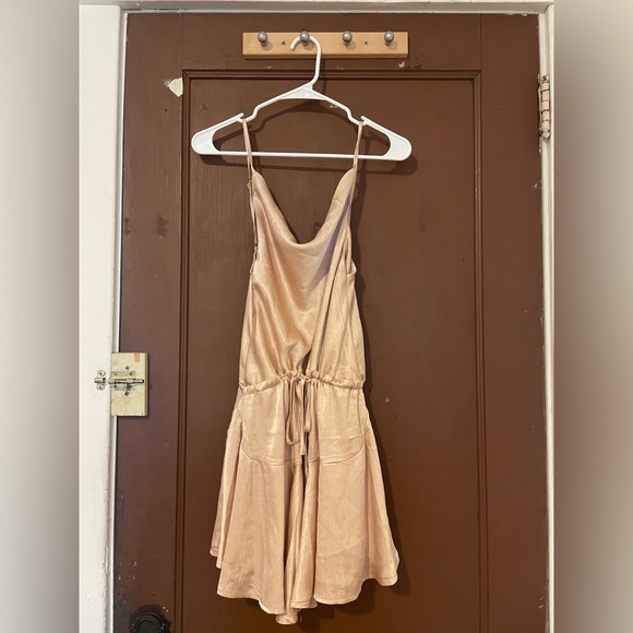 Princess Polly “The Lia Mini Dress Champagne” - Picture 3 of 5